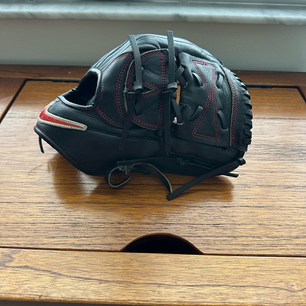 Nike Shado Pro Baseball Glove